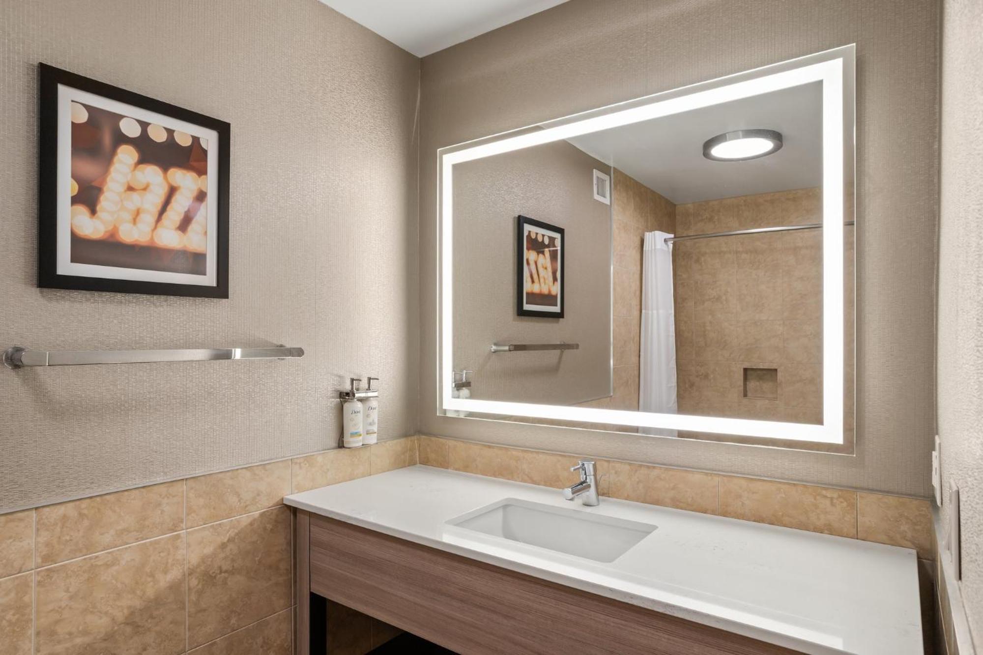 Holiday Inn Baton Rouge College Drive I-10 By Ihg Zewnętrze zdjęcie