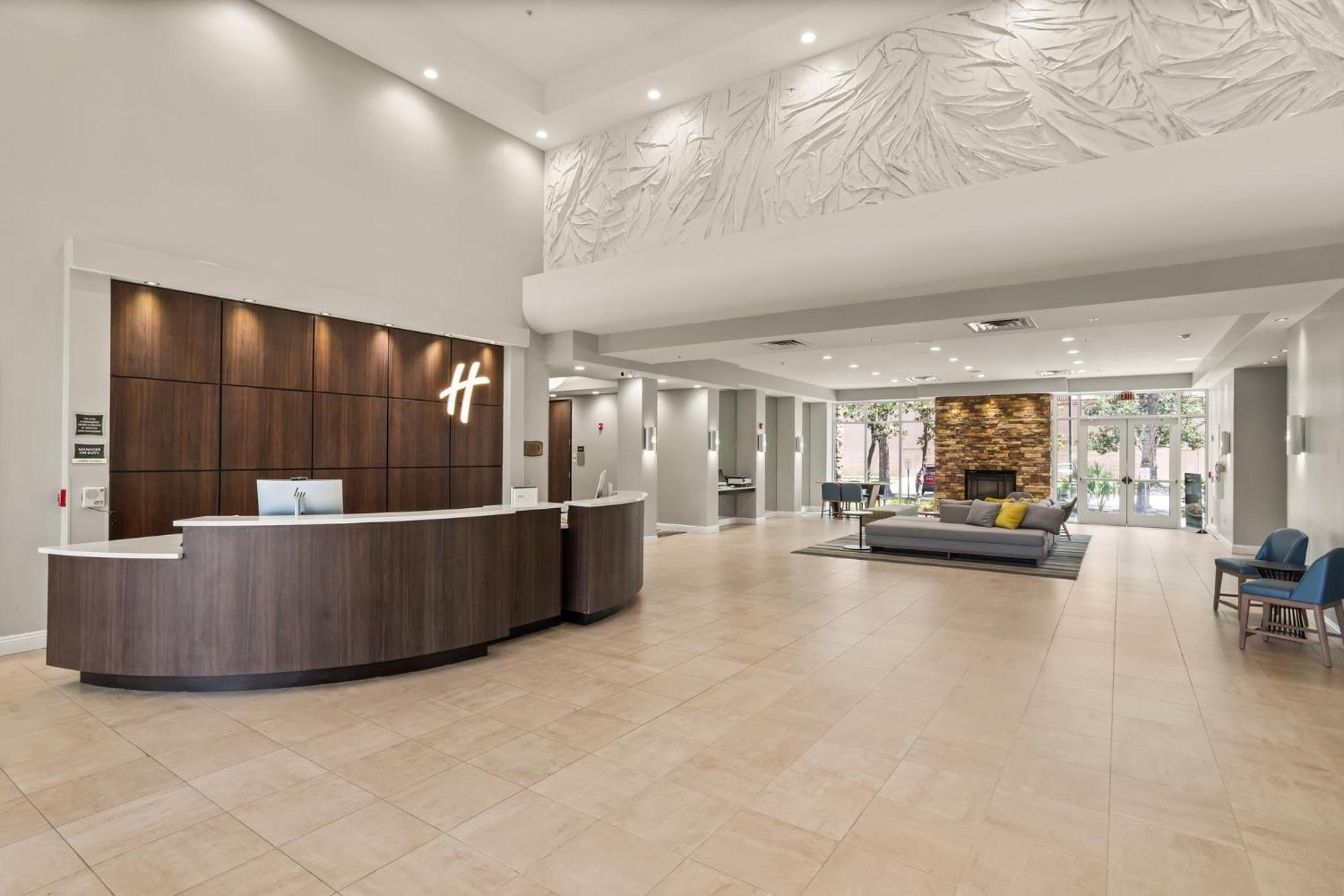 Holiday Inn Baton Rouge College Drive I-10 By Ihg Zewnętrze zdjęcie